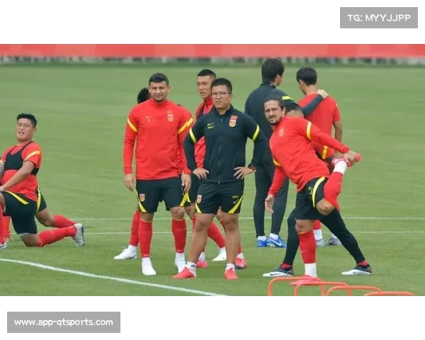 业余足球联赛发展迅猛，中超俱乐部社区活动增多